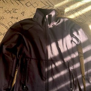 Women’s Patagonia full zip R1 Fleece Pullover